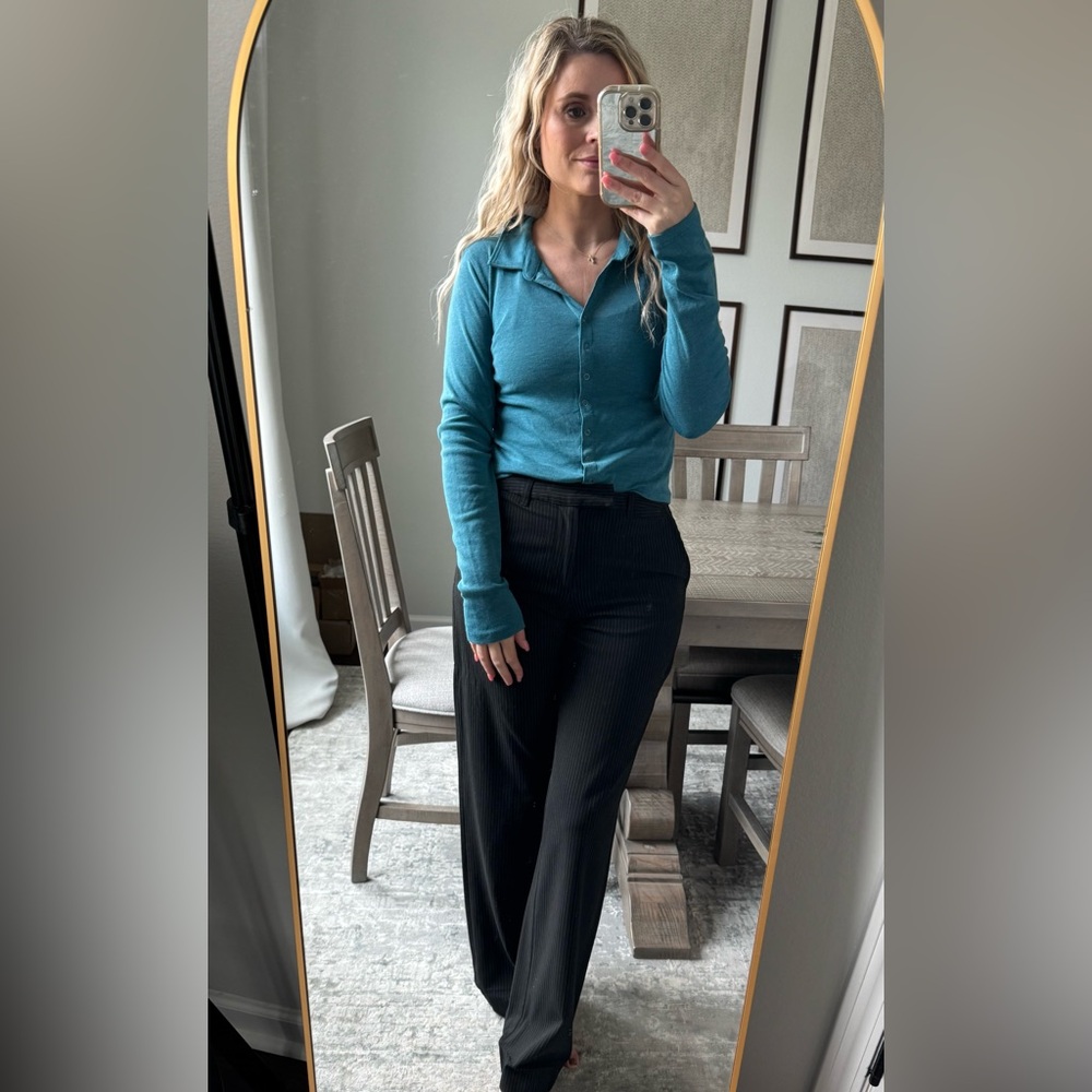 Teal Long Sleeve Button-Up Top - Picture 10 of 13